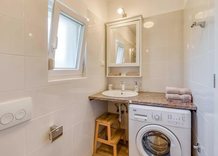Andrea Mit Whirlpool By Interhome Holiday home Malinska