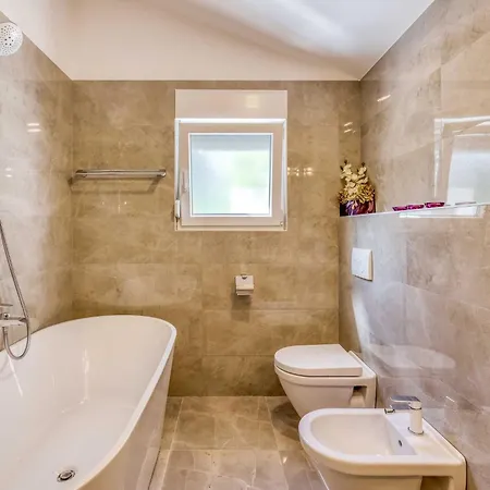 Andrea Mit Whirlpool By Interhome *